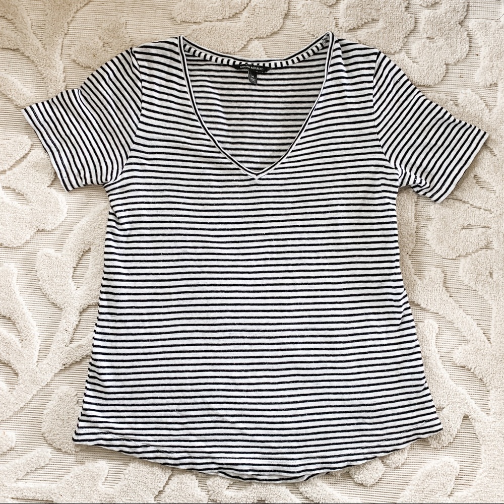 Banana Republic Linen Striped Tee